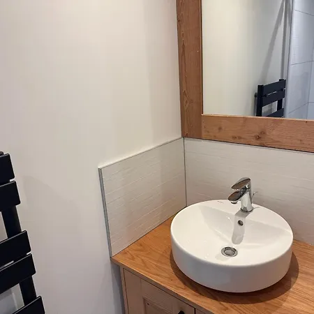 Cozy 3p A 5m Du Front De Neige Avec Parking Et Terrasse - Fr-1-464-236 Apartment *